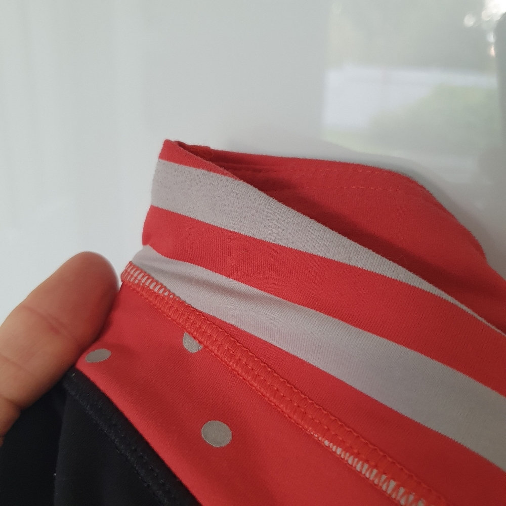 Lululemon Seawheeze Inspire Crop - Picture 5 of 7